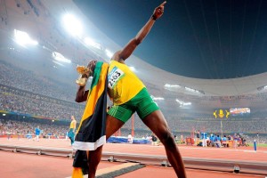 华体会官网体育-“华金·托比利亚的迅猛反应与稳健防守，提升美洲狮队的竞争力”