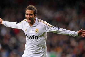 华体会官网登录-C罗连续第七场比赛送出关键助攻，c罗第七个进球